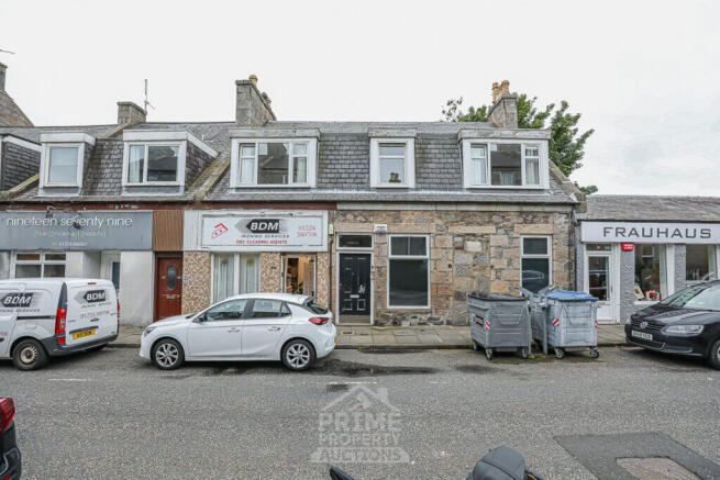 3 bed property, in 29 Chattan Place, £125,000