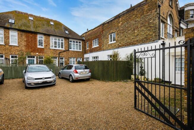 4 bed property, in St. Eanswythes Mews, £380,000