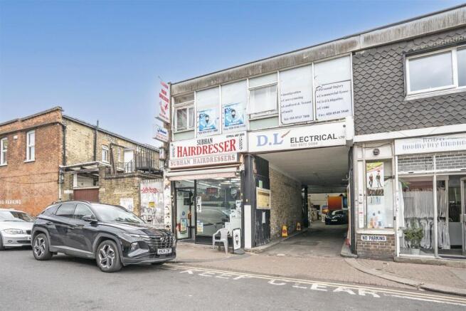Land, in Totterdown Street, £3,000,000
