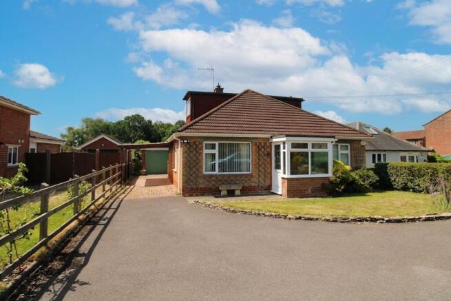 3 bed property, in Southampton Road, £415,000