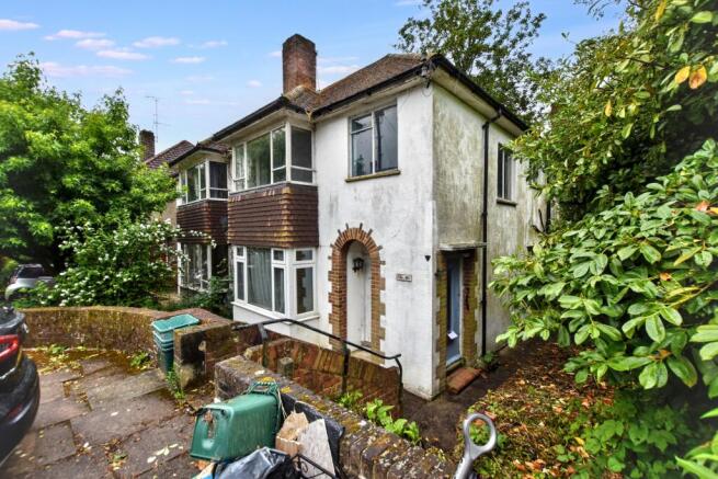 4 bed property, in 39 & 40 Ethelbert Close, £450,000
