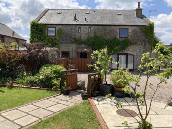 6 bed property, in Alma Road, £750,000