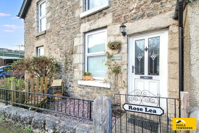 2 bed property, in Rose Lea, £215,000