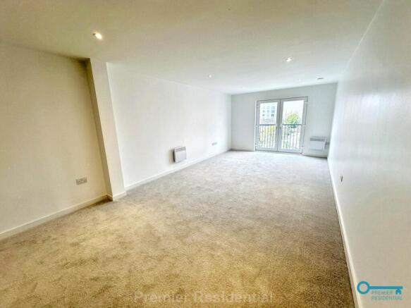 2 bed property, in Bridgewater Wharf, £210,000