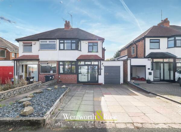 3 bed property, in Weymoor Road, £365,000