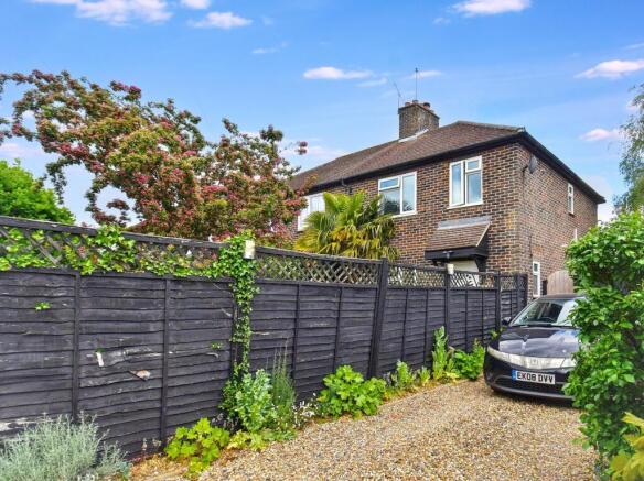 3 bed property, in Hospital Road, £560,000