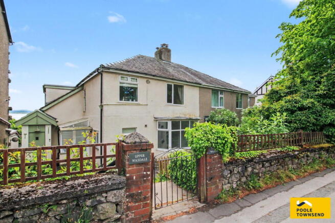 2 bed property, in Kents Bank Road, £215,000