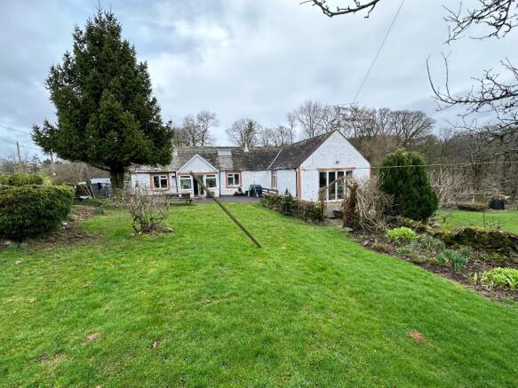 2 bed property, in Midrig, £490,000