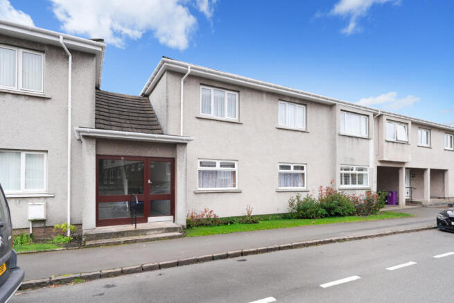 2 bed property, in 76D Brisbane Street, £105,000
