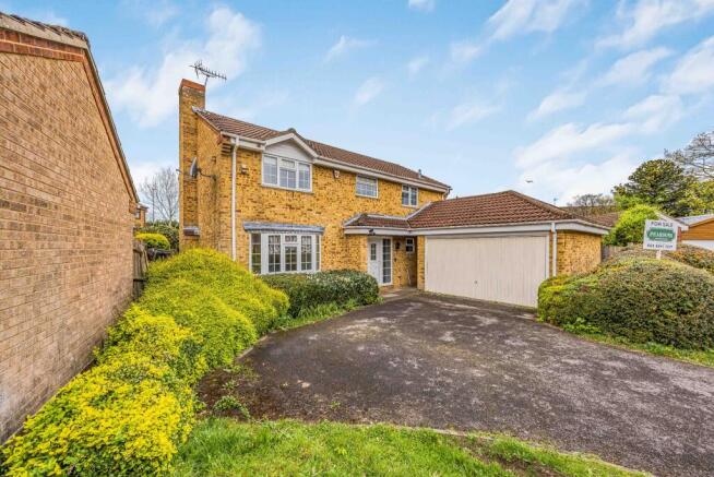 4 bed property, in West End, £500,000