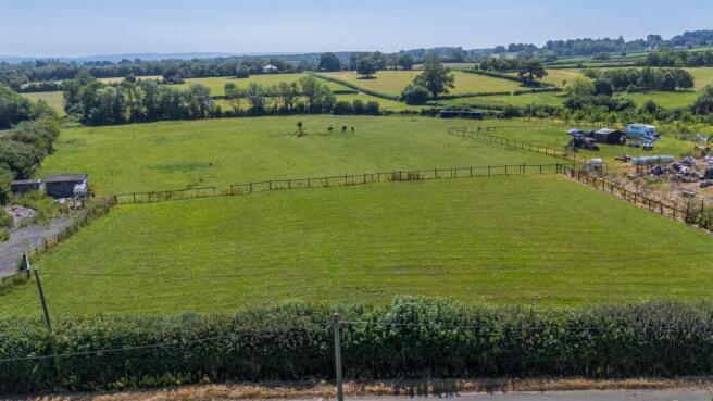 Land, in Cabbage Lane, £250,000