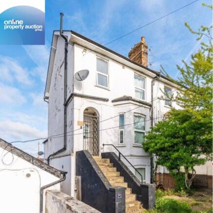 1 bed property, in Flat 4, £140,000