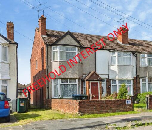 Land, in 117 Elm Tree Avenue, £40,000