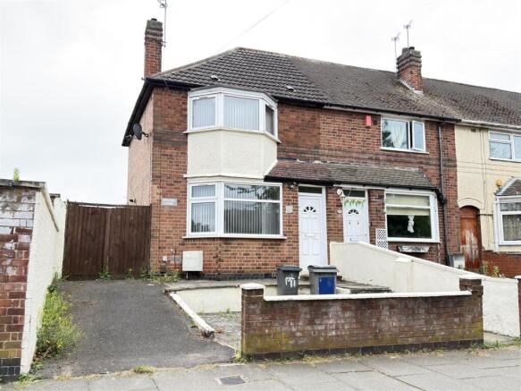 2 bed property, in Canon Street, £270,000