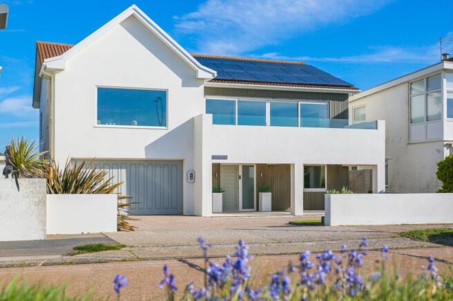 4 bed property, in West Beach, £1,500,000
