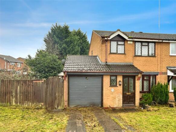 3 bed property, in Hay Wain Lane, £155,000