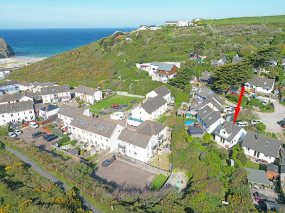 2 bed property, in Porthtowan, £350,000