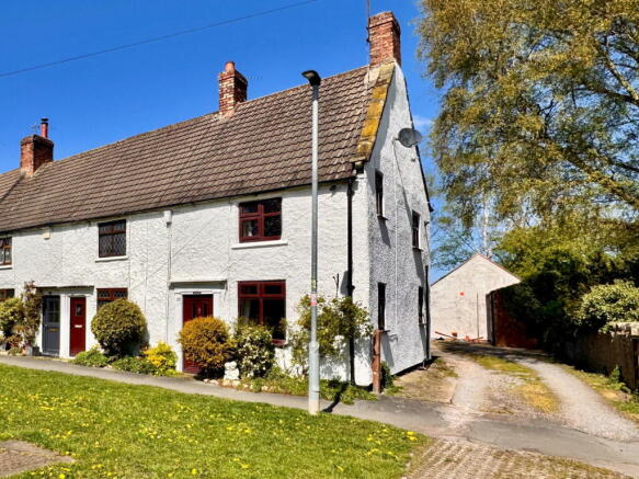 2 bed property, in 23 The Green, £160,000