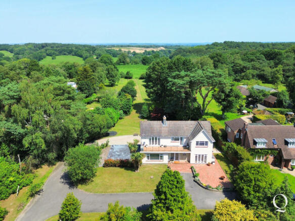 5 bed property, in Rushall Lane, £1,250,000