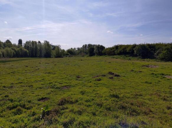 Land, in Low Bungay Road, £40,000