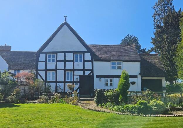 3 bed property, in The Coach House, £260,000