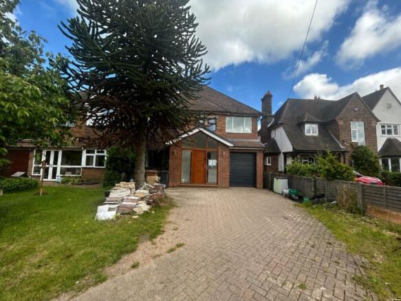 6 bed property, in 227 Lichfield Road, £375,000