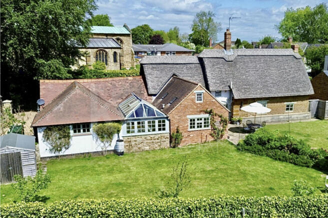 4 bed property, in Church Street, £650,000