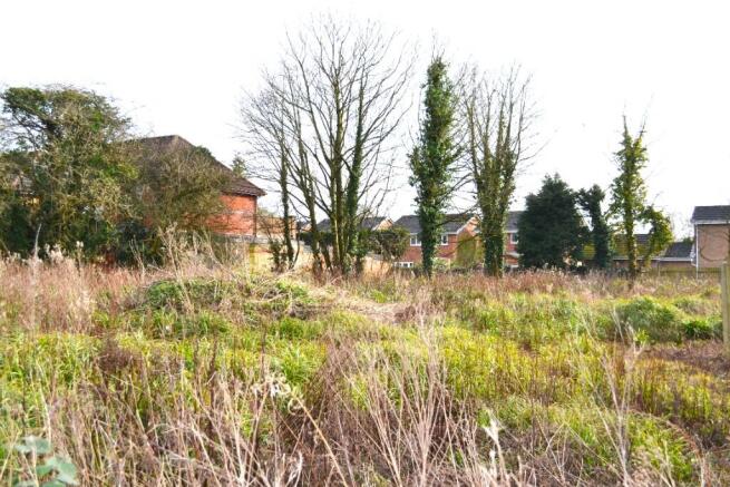 Land, in Hoyles Lane, £425,000