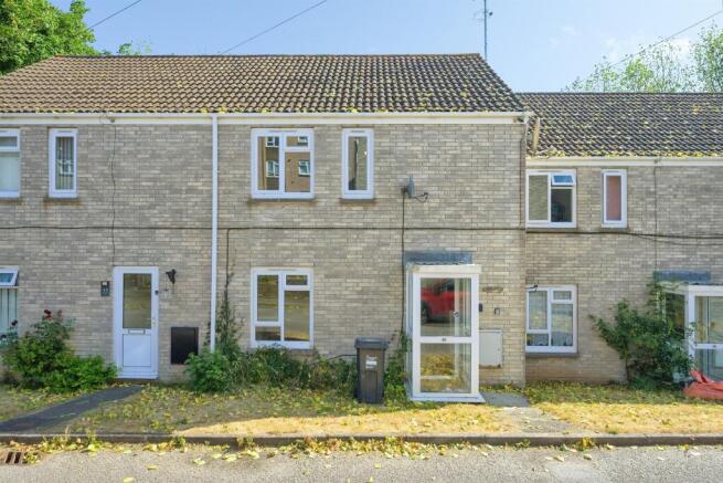 2 bed property, in Thanckes Drive, £175,000