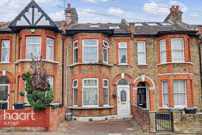 3 bed property, in Paget Road, £475,000