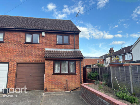 4 bed property, in Kirby Street, £260,000