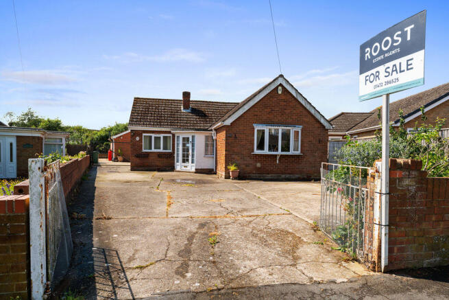 2 bed property, in **Detached bungalow with Annex** Westfield Road, £230,000