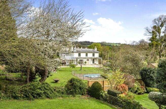 4 bed property, in Rowford, £1,125,000