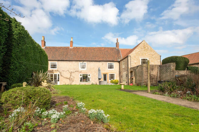 6 bed property, in The Old Mill House, £795,000