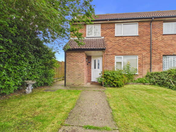 3 bed property, in Danforth Close, £270,000