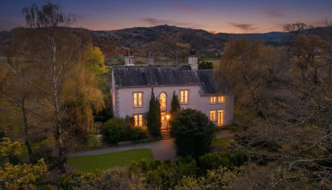 5 bed property, in Ravenglass CA18, £650,000