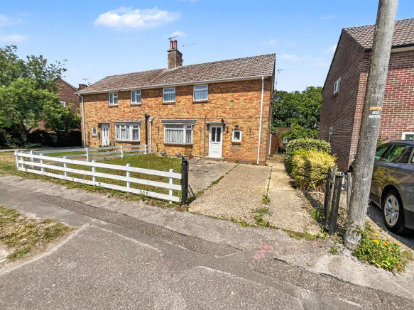 3 bed property, in Burton, £315,000