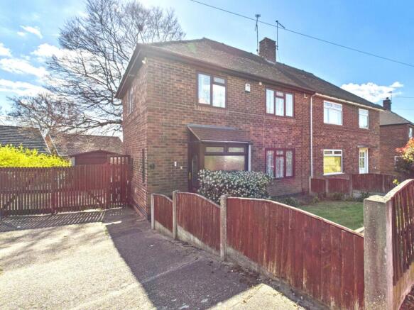 3 bed property, in Glendon Drive, £260,000