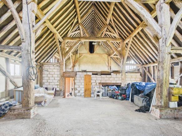 5 bed property, in High Barn Farm, £2,750,000
