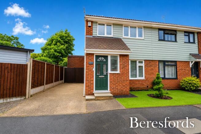 3 bed property, in Halfacres, £360,000