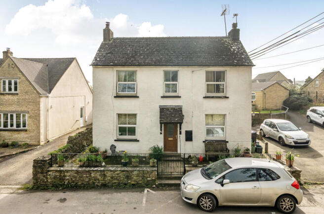 12 bed property, in Front Street, £650,000