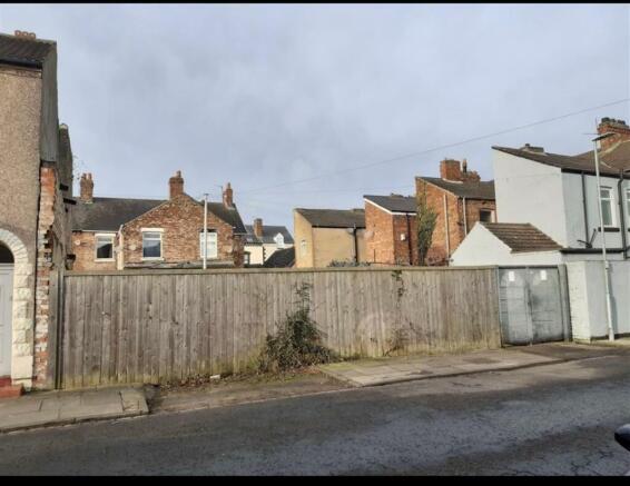 Studio, in Hampton Road, £44,000