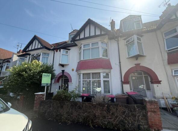Land, in Freeholds, £3,000