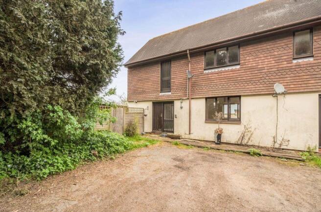 3 bed property, in Frittenden Road, £395,000