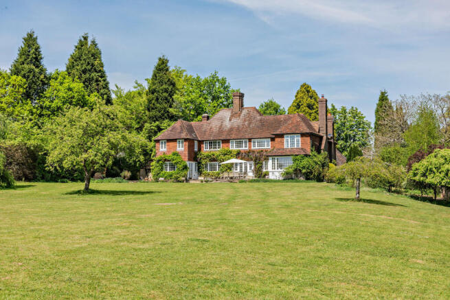 6 bed property, in Ketches Lane, £3,450,000