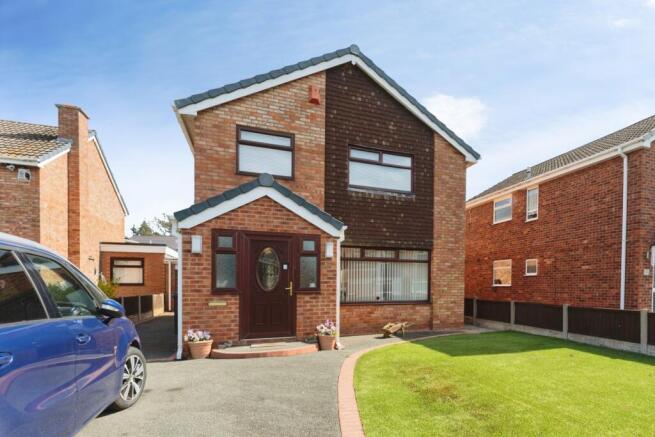 4 bed property, in Auckery Avenue, £315,000