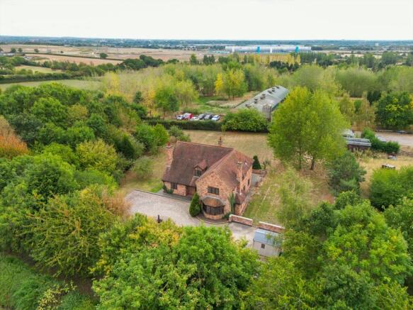 4 bed property, in Bulls Lane, £2,850,000