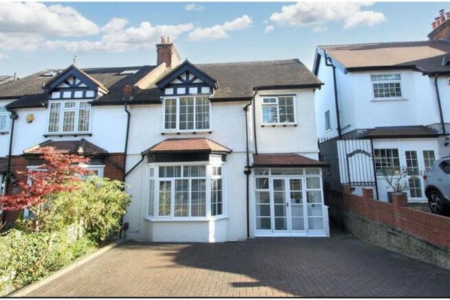 3 bed property, in Monkhams Lane, £1,000,000