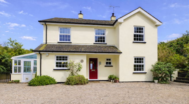 4 bed property, in Kingcoed NP15, £800,000