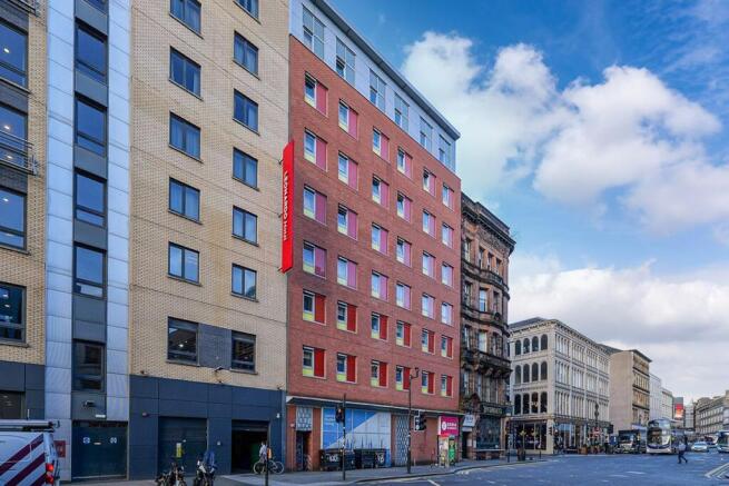 1 bed property, in 50-58, £23,000